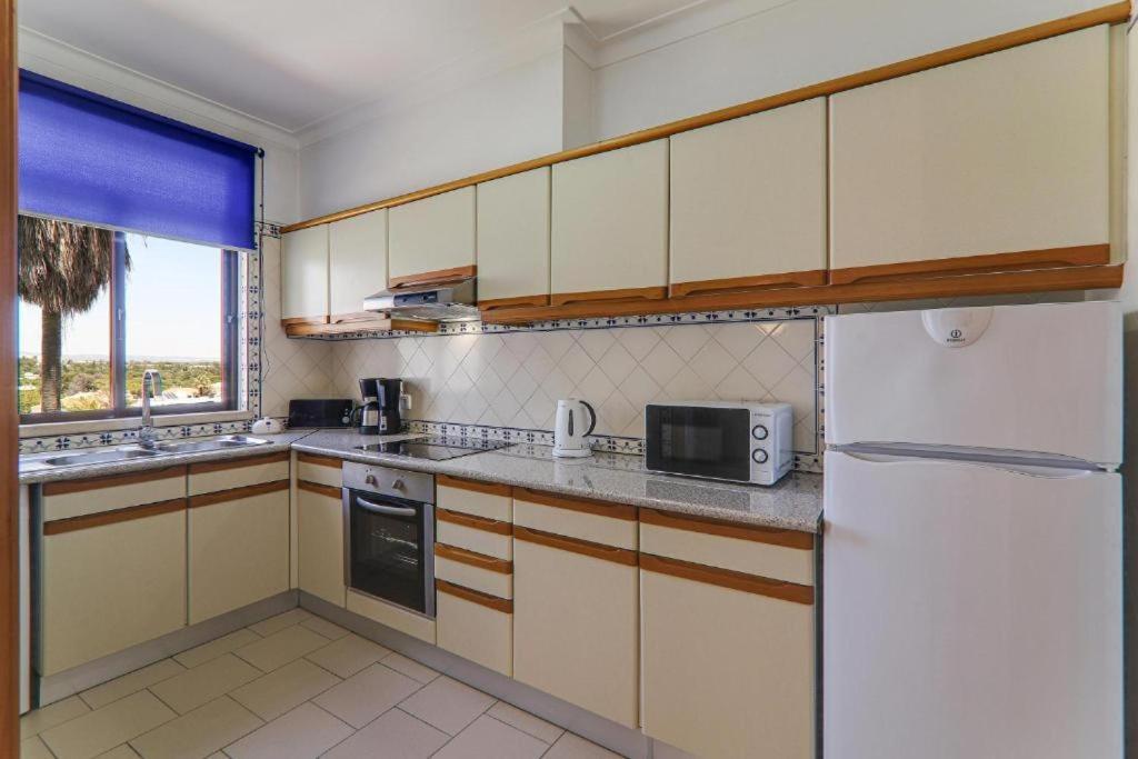 Apartamentos Ninho Das Gaivotas Албуфейра Екстер'єр фото