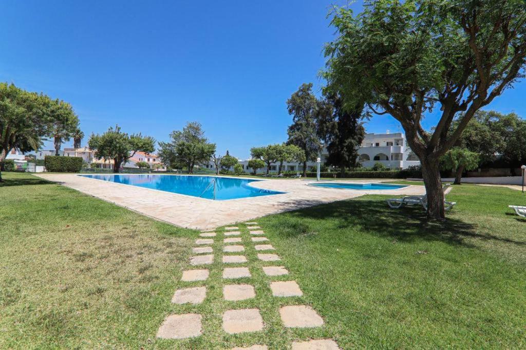 Apartamentos Ninho Das Gaivotas Албуфейра Екстер'єр фото
